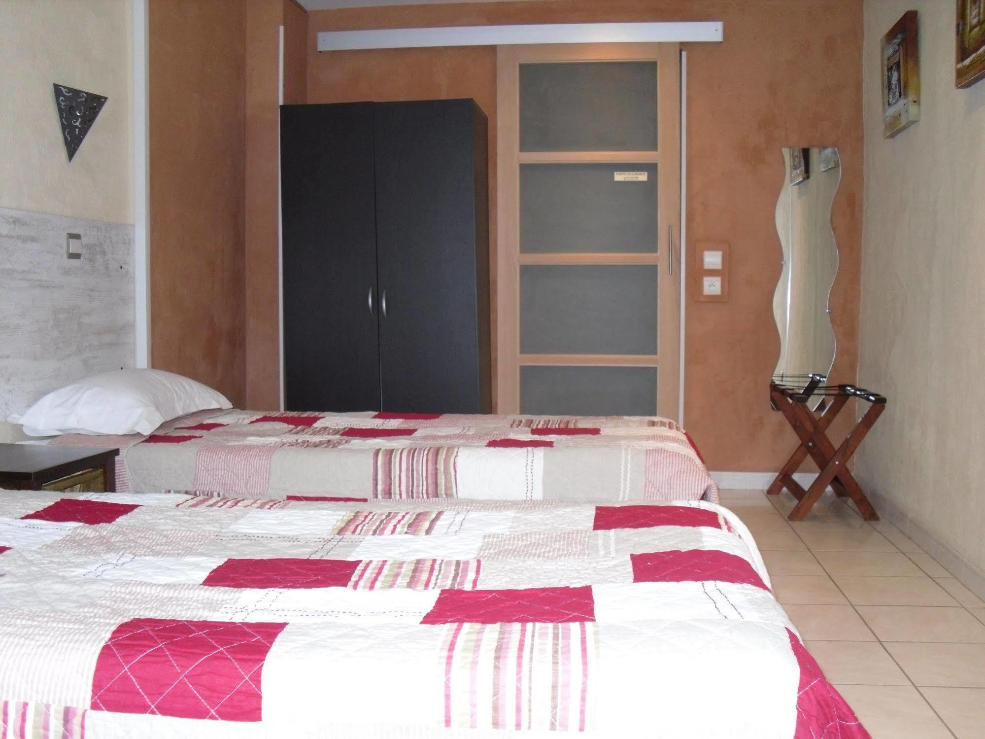 Hotel Le Nid Аржеле-сюр-Мер Екстериор снимка